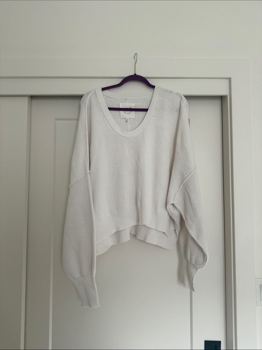 aerie Off-White Scoop-Neck Ribbed Pullover Sweater
